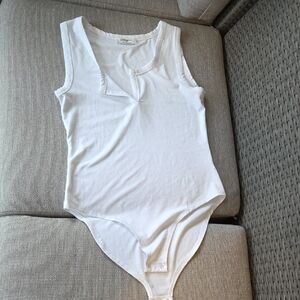 White Sleeveless Bodysuit